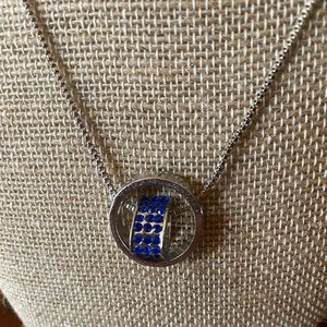 Silver tone necklace